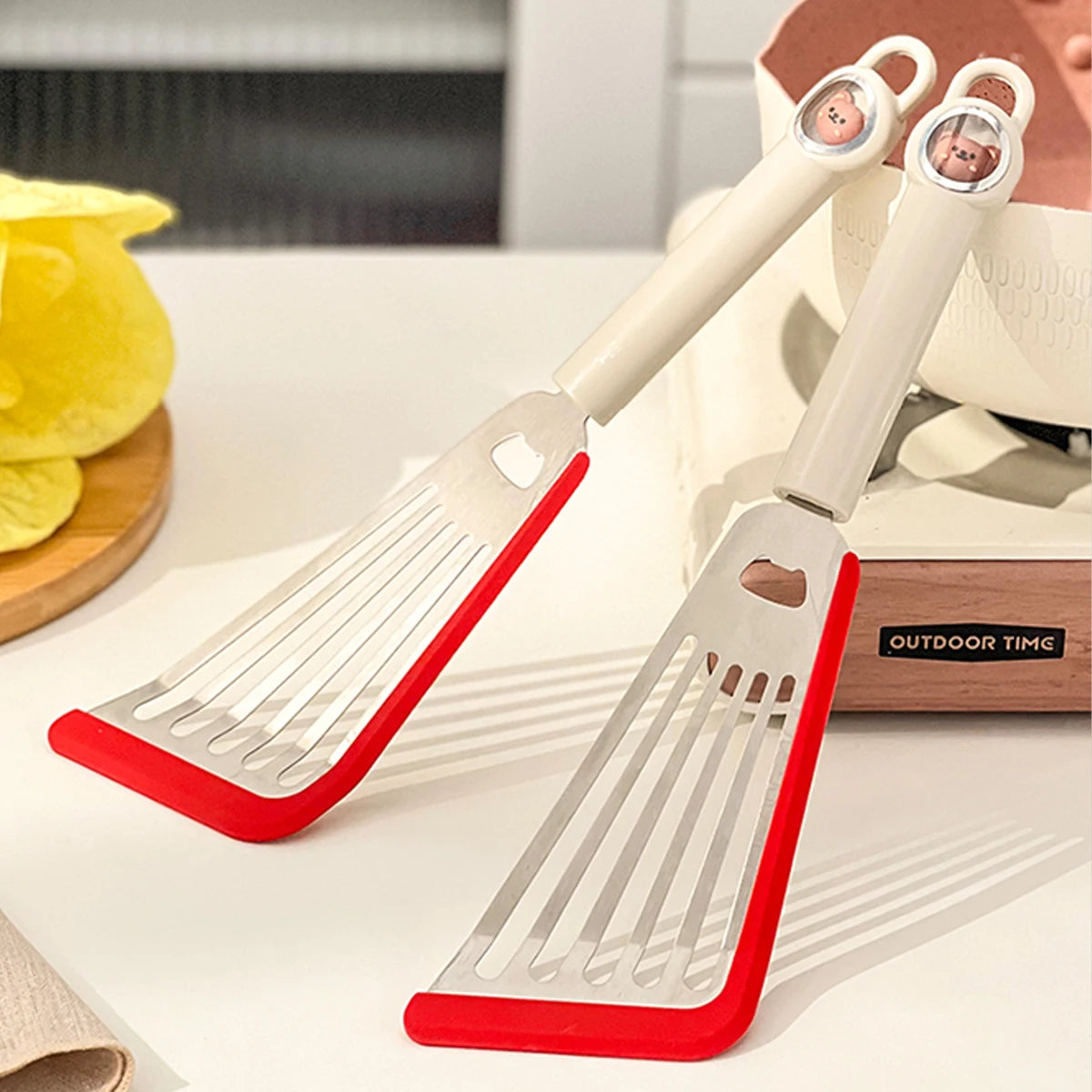 WORTHBUY Stainless Steel Slotted Turner Silicone Fish Spatula