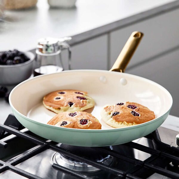 Supper Non-Stick Enameled Cast Iron Shallow Frying Pan - Image 4