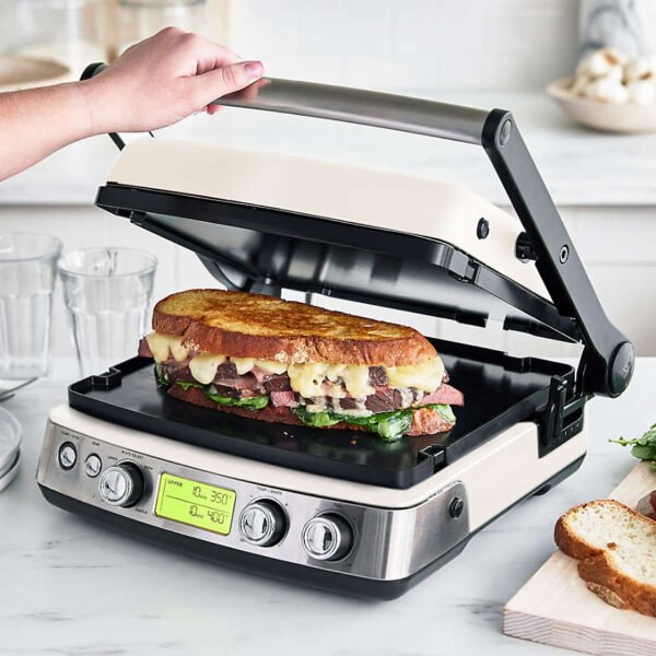 7-in-1 Kitchen Station: Grill, Griddle & Waffle Maker - Image 3